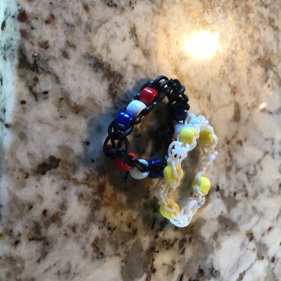 Loom band bracelet bundle❤️🤍💙 - Picture 1 of 3